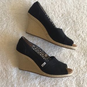 Toms black peep toe wedges